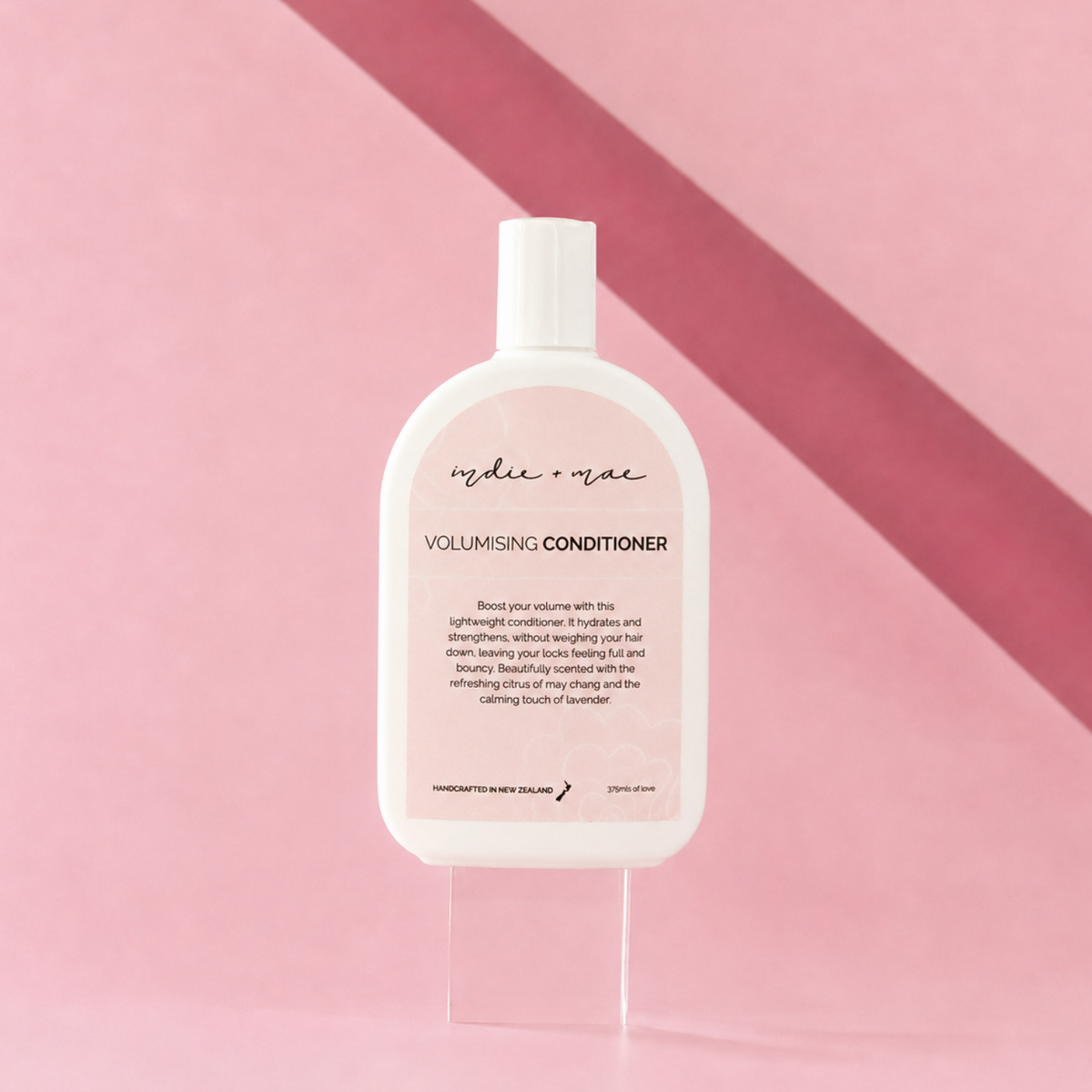 Indie + Mae Volumising Conditioner bottle, product detail