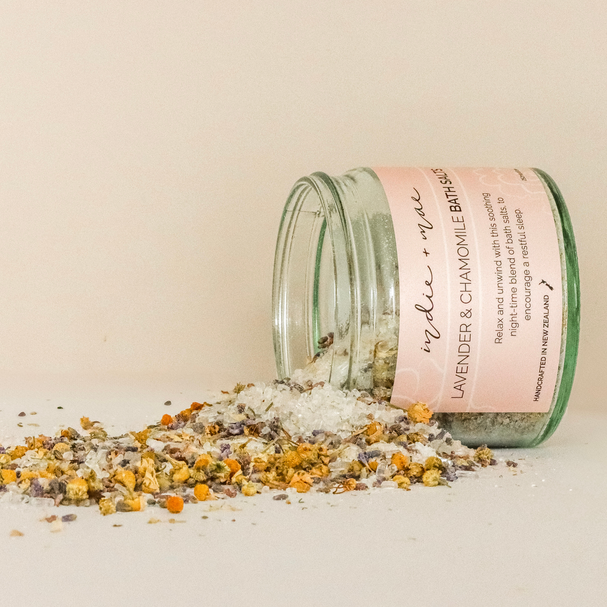 Indie + Mae Lavender & Chamomile Bath Salts 250ml jar, alternative product view